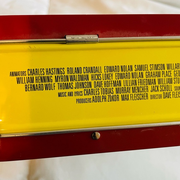 New Mint Condition Betty Boop Dvd Tin Set (1 disc missing) - Picture 2 of 12